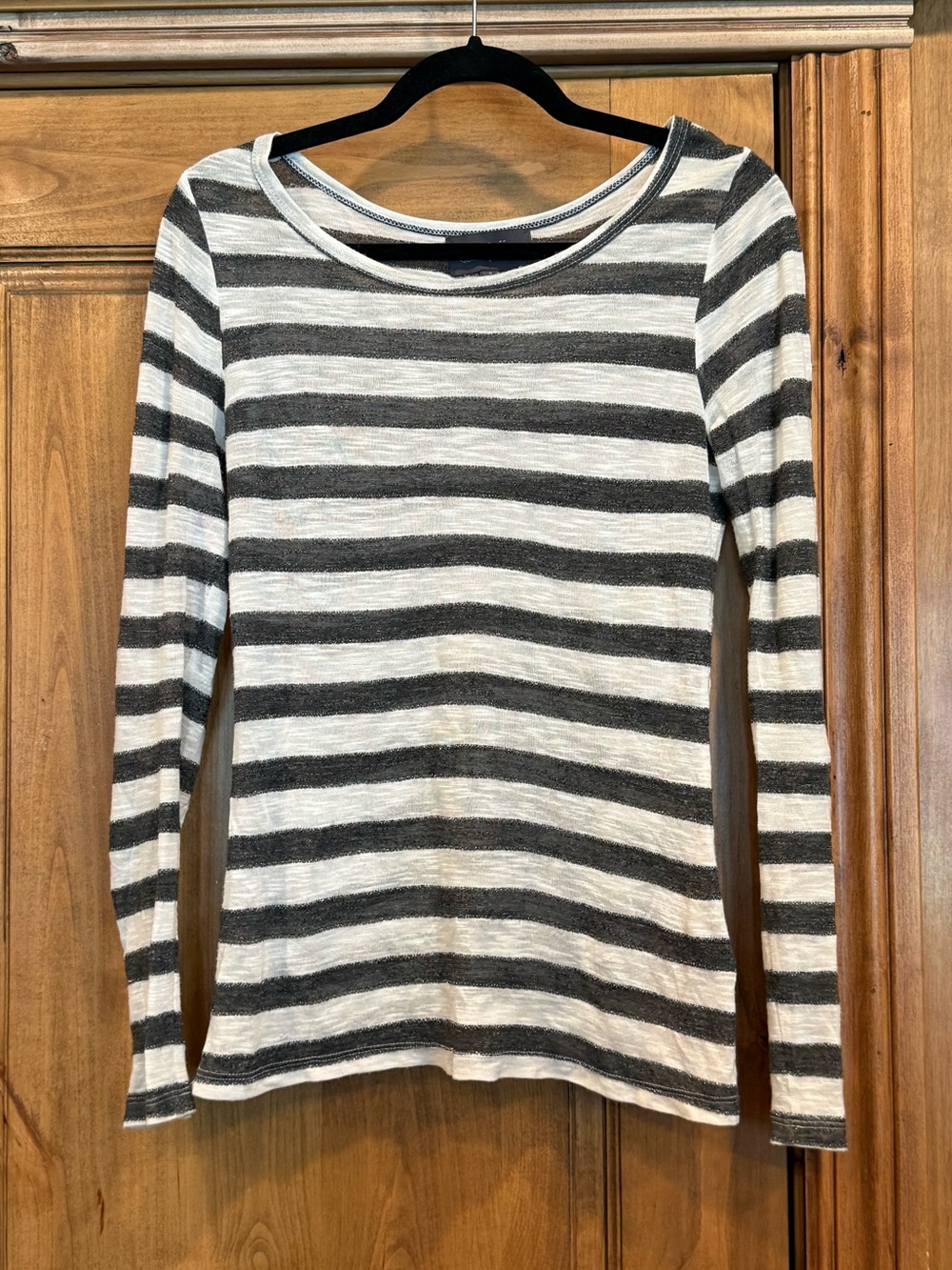 PJK Patterson J. Kincaid Striped Lurex Knit Top Size S Gray Ivory Long Sleeve